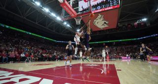 #21 Arkansas Pulls Away in 2nd Half to Beat UCA, 93-56